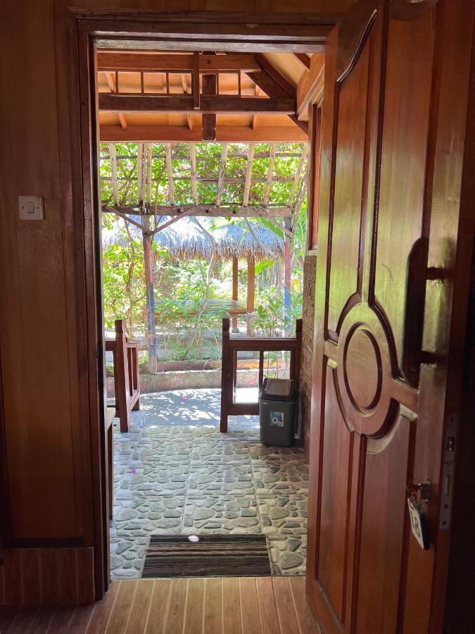 Banana Cottages Gili Air Exterior foto